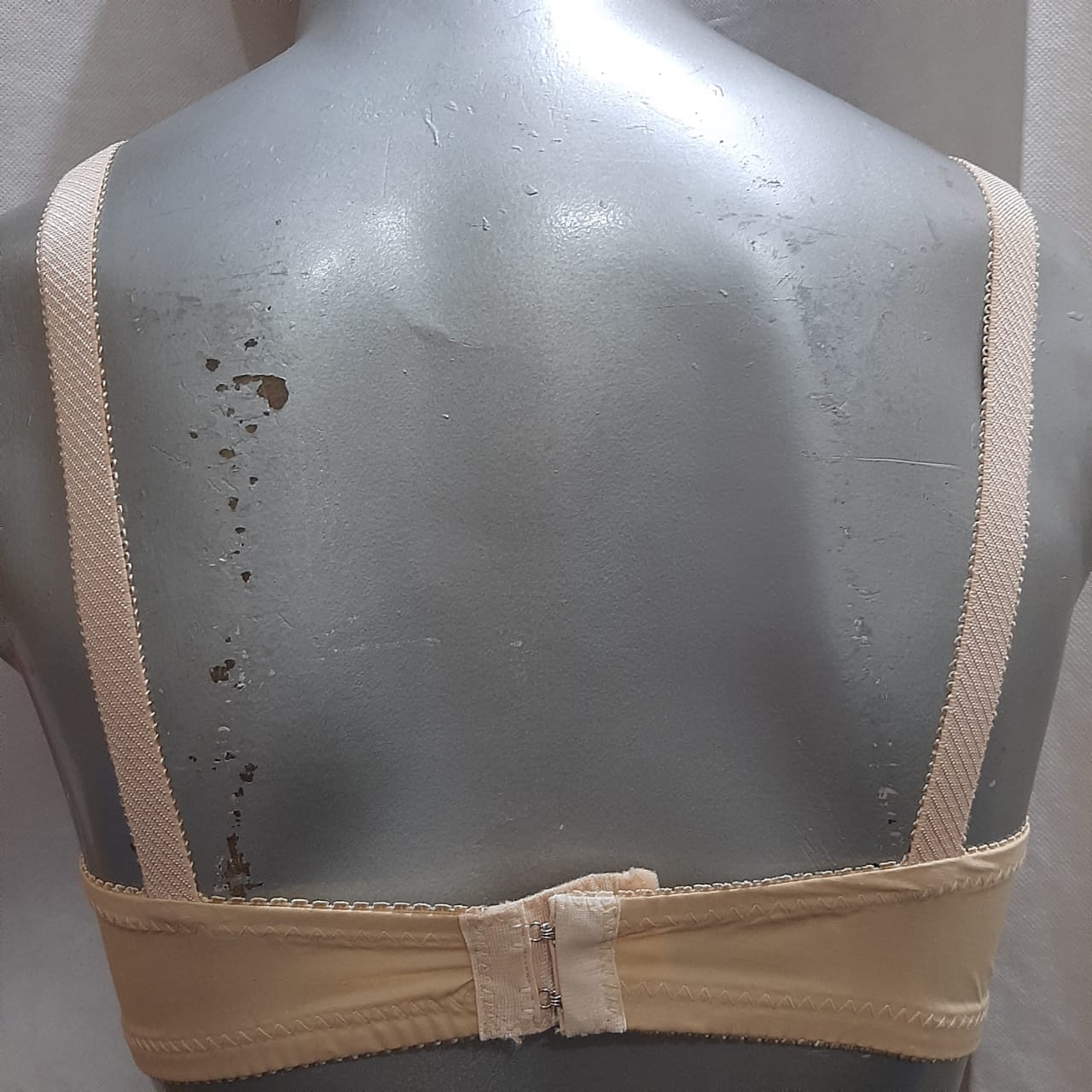 Ladies Wireless Non-Padded Soft Cotton Bra - Skin Secondary image